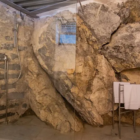 Sasso On By Rent Villa *